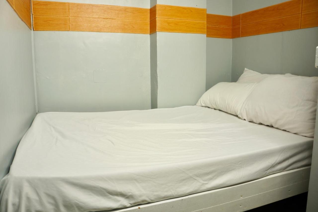 Hostel E Transient Paranaque City Zewnętrze zdjęcie